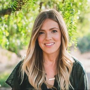 Meet your Posher, Janelle